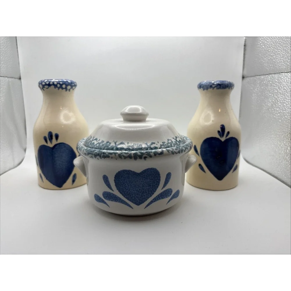 Set Of 3 Blue Sponge Heart Pottery Stoneware Country Vases Milk Jugs Soup Crock